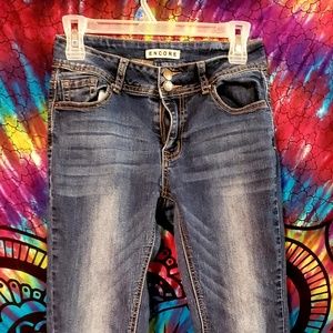 Womens cropped jeans